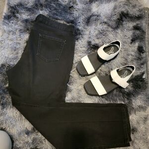 Gloria Vanderbilt Bridget‎ All Around Slimming Sz 14 Short